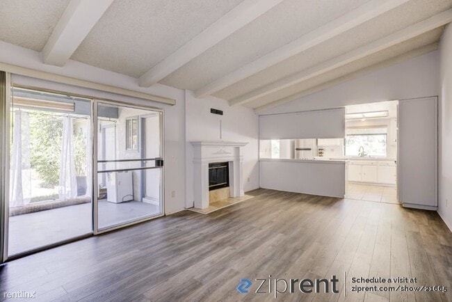 Building Photo - 3 br, 2 bath House - 420 Clover St, Redlan...