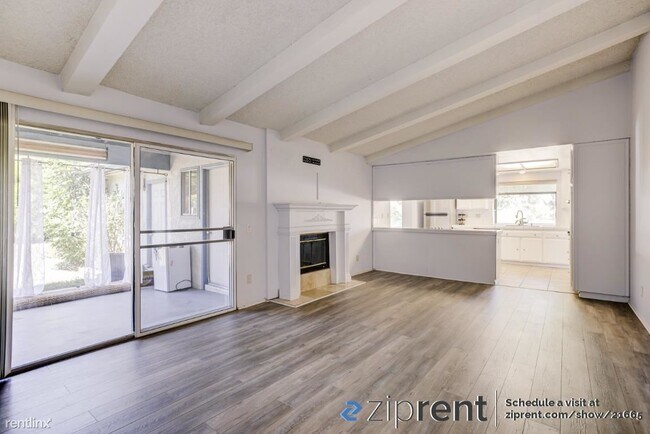 Foto del edificio - 3 br, 2 bath House - 420 Clover St, Redlan...