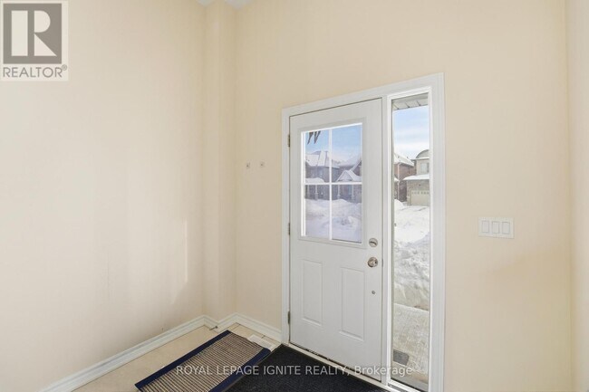 Photo du bâtiment - 96 Robin Trail