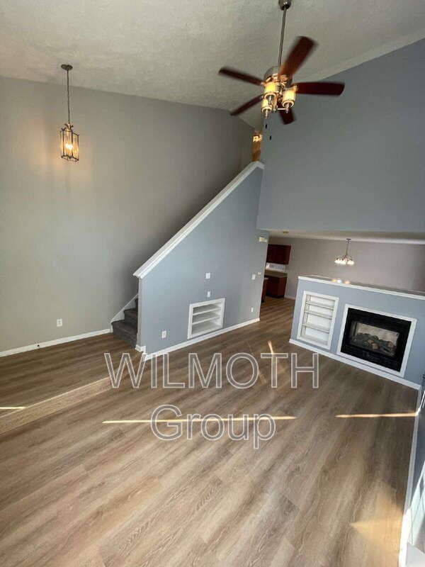 Foto del edificio - 612 Scotch Pine Dr