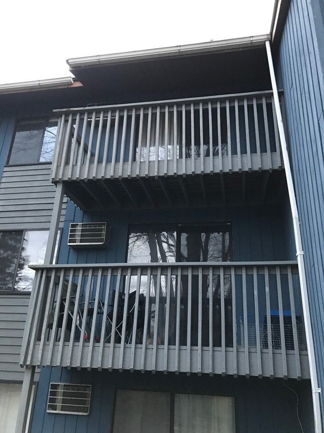 Primary Photo - 4101-4109 Pine Hollow Dr