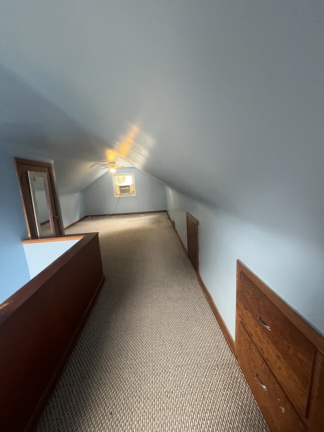 Foto del edificio - 315 Bachtel St SW