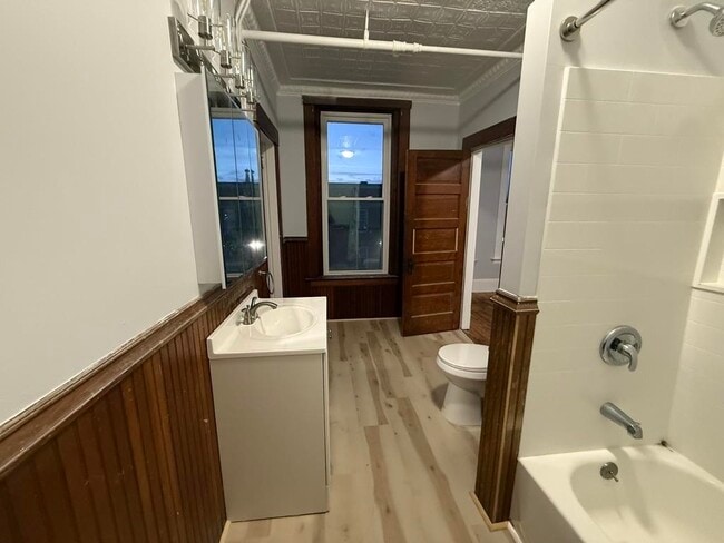 Building Photo - 41-43 Central St