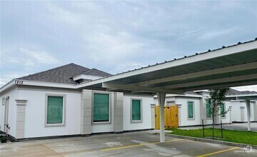 Building Photo - 1300 W Sucre Dr