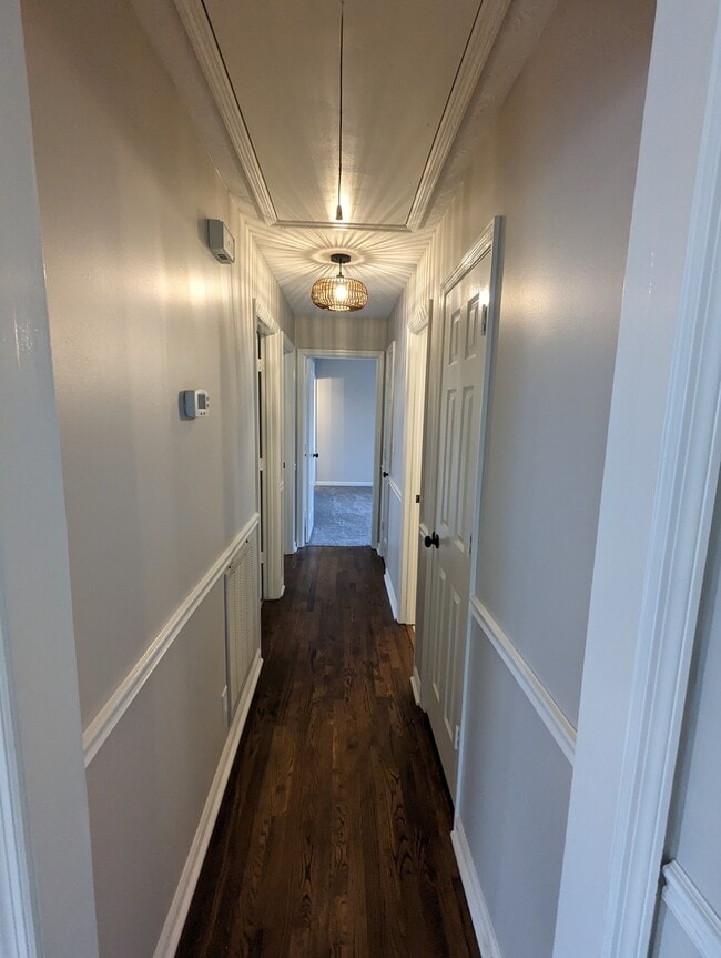 Building Photo - 1826 Winding Way Dr