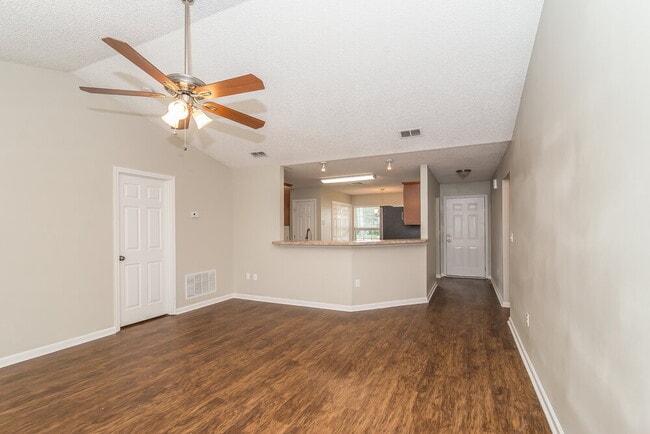 Foto del edificio - 2672 Secret Harbor Dr