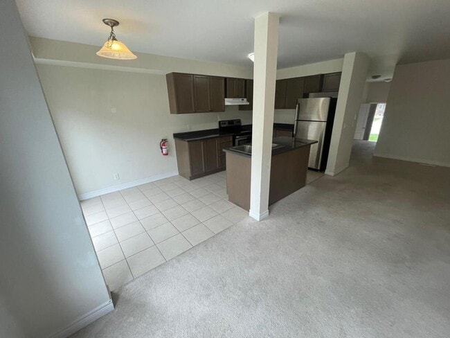 Photo du bâtiment - 68 Great Gabe Cres