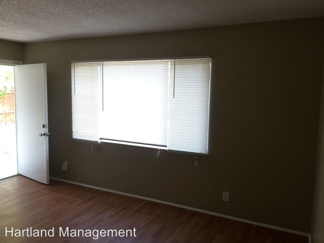 Building Photo - 3 br, 2 bath House - 411 East Avenue R7