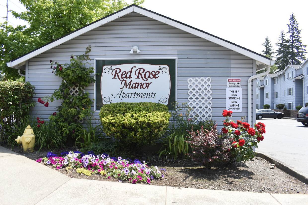 Red Rose Manor Apartments - Portland, OR | Apartments.com