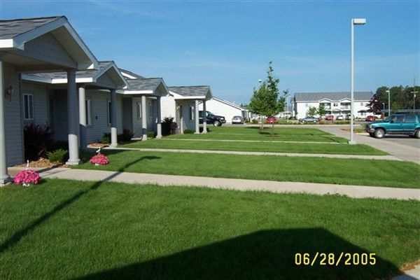 Foto del edificio - 3100 Thorntree Dr