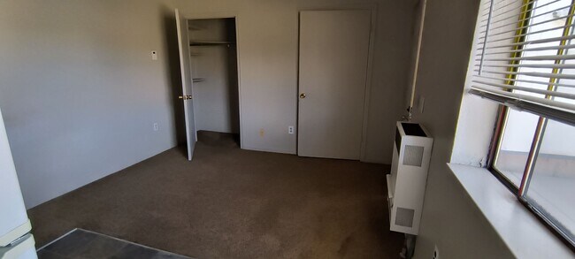 Building Photo - 145 W 820 S