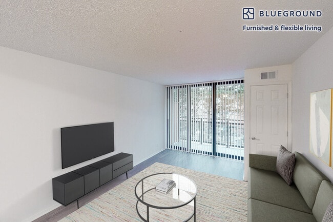 Foto del edificio - 2950 Van Ness St NW