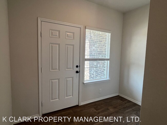 Building Photo - 4 br, 2.5 bath House - 141 MIDDLE GREEN LOOP