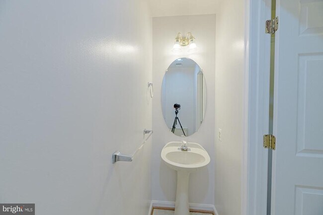 Building Photo - 7206 Goblet Ct