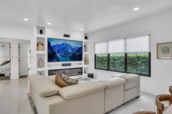 Foto del edificio - 2484 SW 25th St