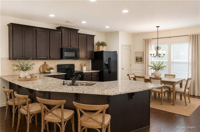 Building Photo - 120 Cessna Dr