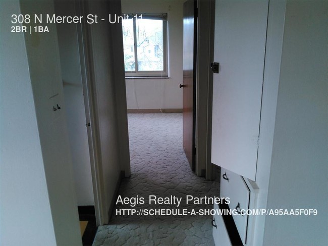 Foto del edificio - 308 N Mercer St