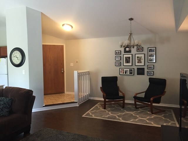 Building Photo - 1233 Ballantrae Pl