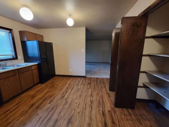 Building Photo - 2 bedroom in Billings MT 59101