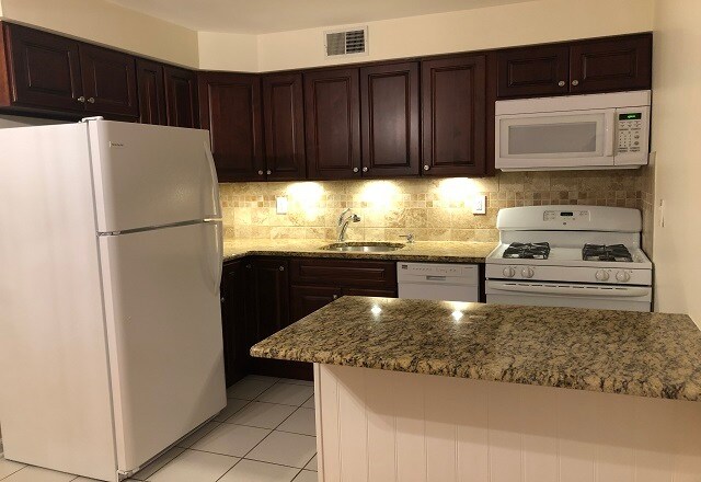 Foto principal - 459 1st St