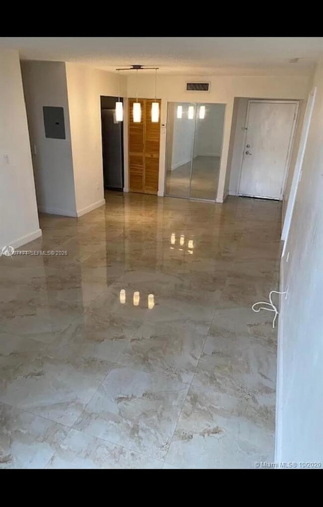 Building Photo - 8261 NW 8th St