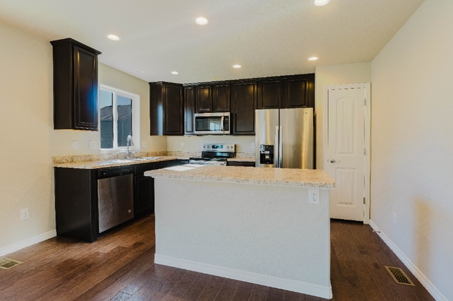 Photo - 10969 Rowley Dr House