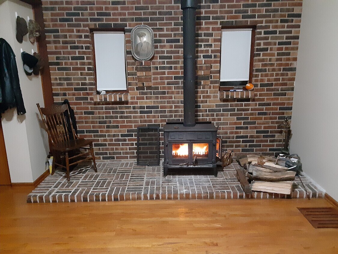 10033 270th Ct, Trevor, WI 53179 House Rental in Trevor, WI