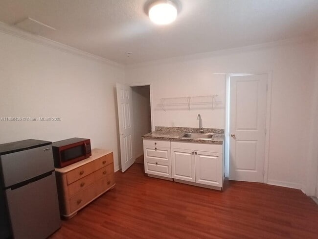 Foto del edificio - 919 N 19th Ave