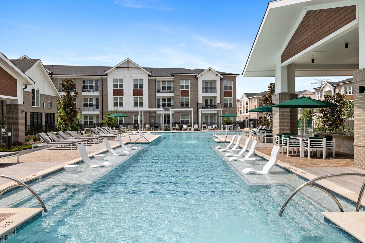 Elan Harvest Green Apartments in Richmond, TX