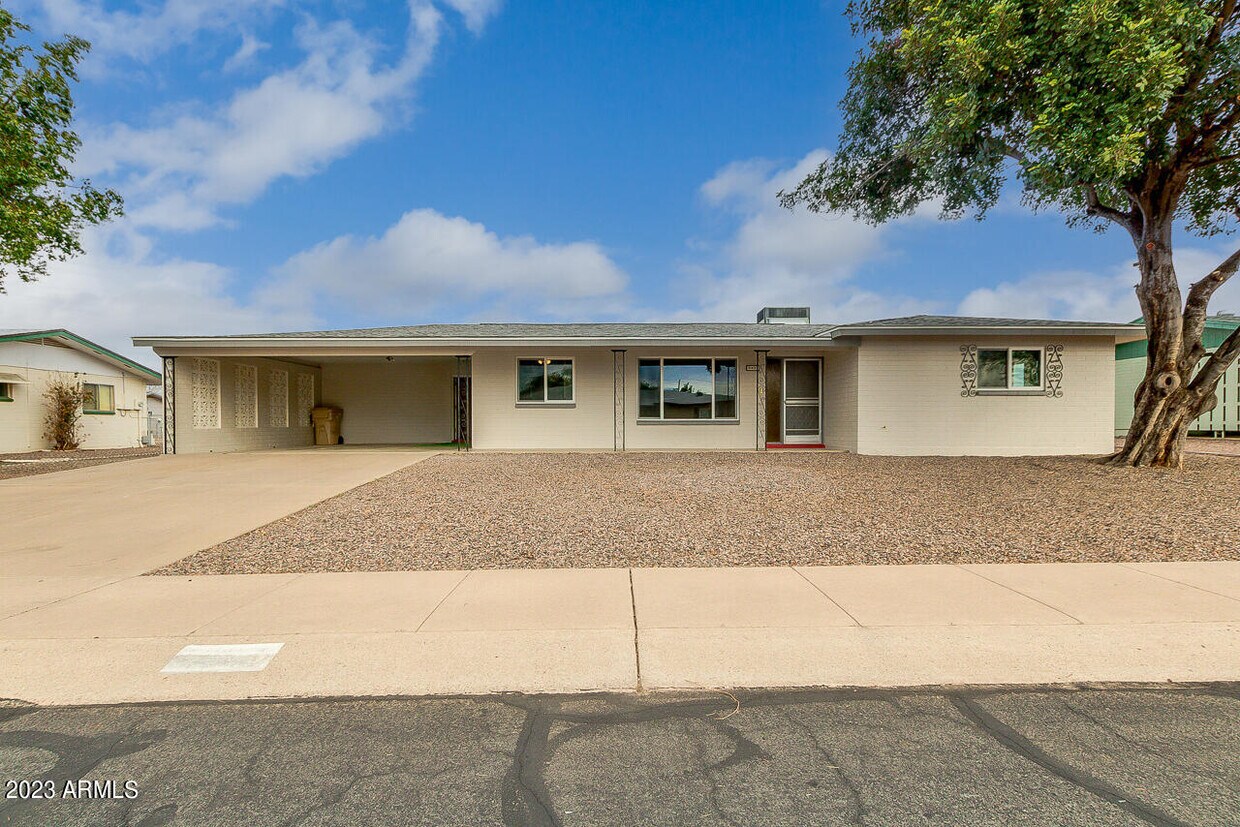 5830 E Des Moines St, Mesa, AZ 85205 House for Rent in Mesa, AZ