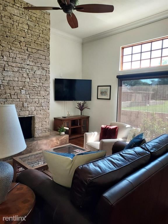 2 br, 2.5 bath Condo - 74939 Via Lago photo'