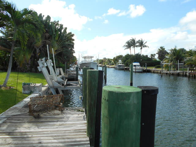 Building Photo - 1150 Bimini Ln