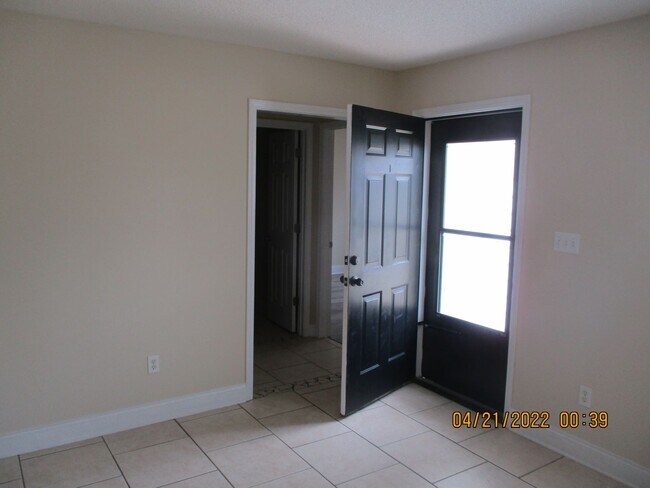 Foto del edificio - 133 Laurelwood Ct