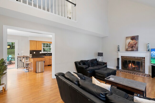 Building Photo - 8313 Bellingham Cir