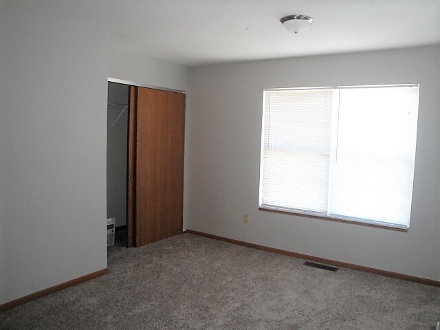 Foto del edificio - 406 N Owens Dr