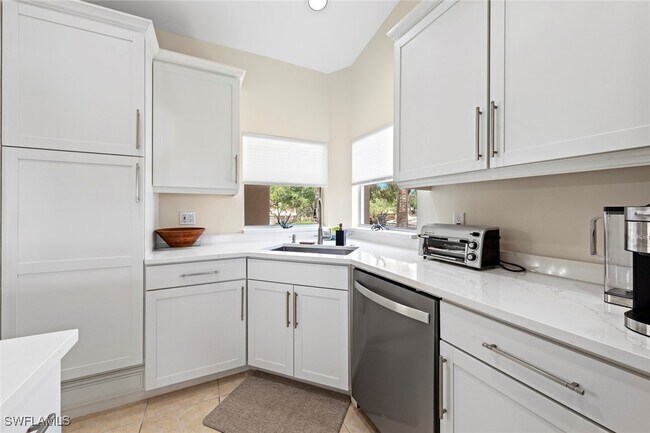 Foto del edificio - 24748 Lakemont Cove Ln