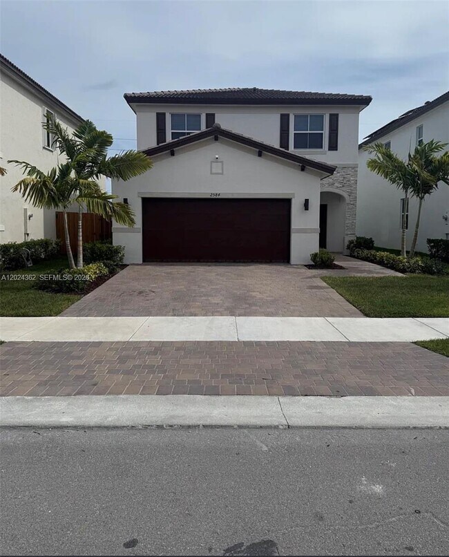Foto del edificio - 2584 SE 25th Ct