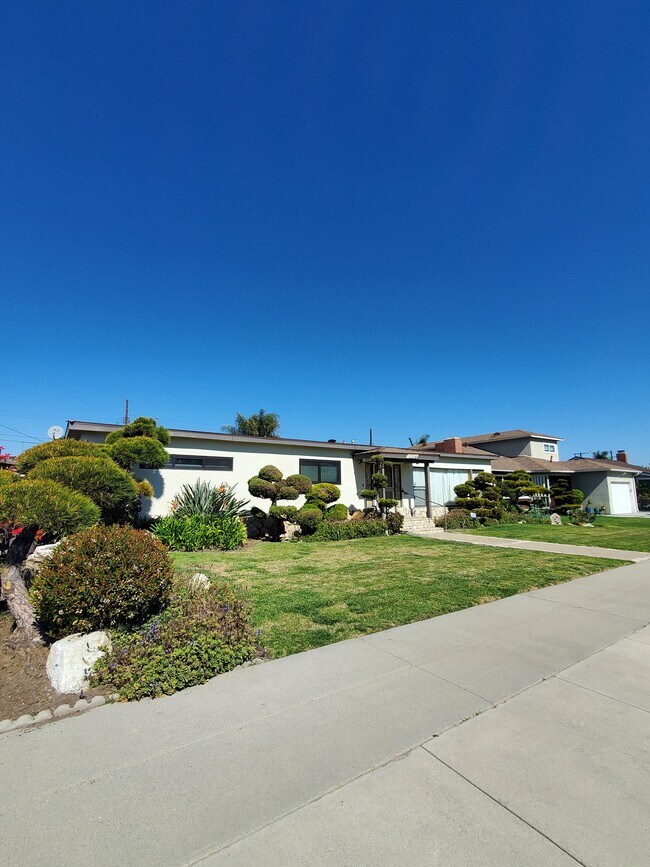 12319 St, Culver City, CA 90230 House Rental in Culver City, CA