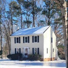 Building Photo - 9728 Country Way Rd