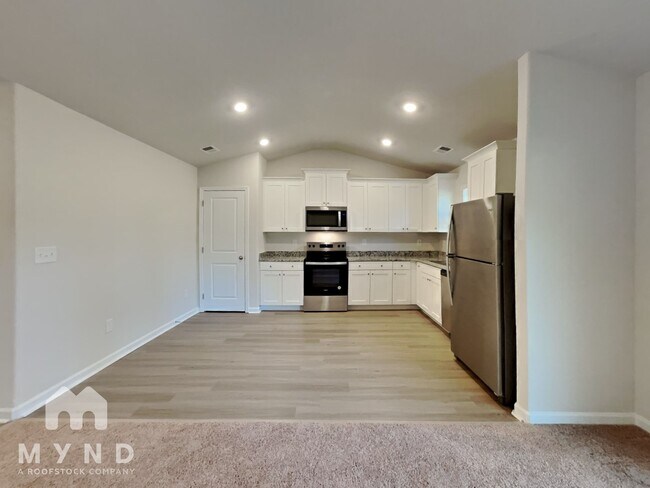 Building Photo - 386 Ivy Bank Dr