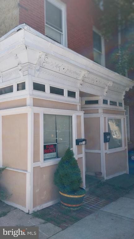 Building Photo - 1813 E Pratt St