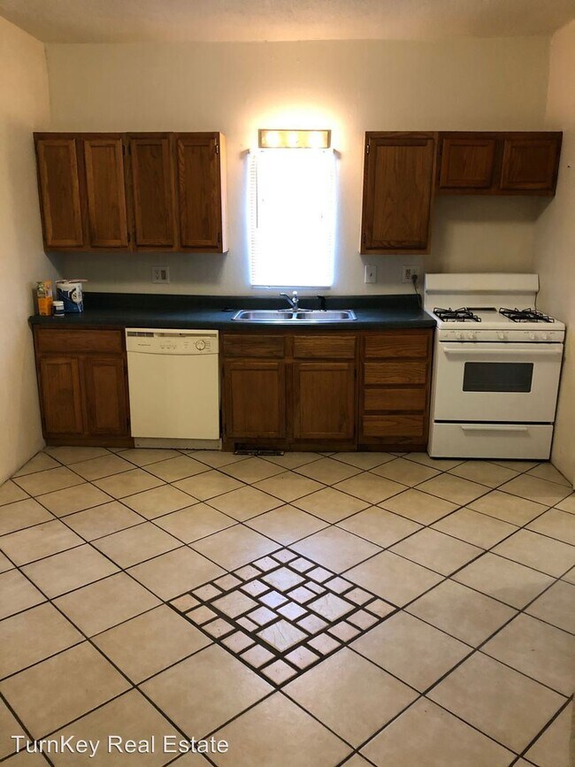 Foto del edificio - 2 br, 1 bath House - 1606 N Rogers