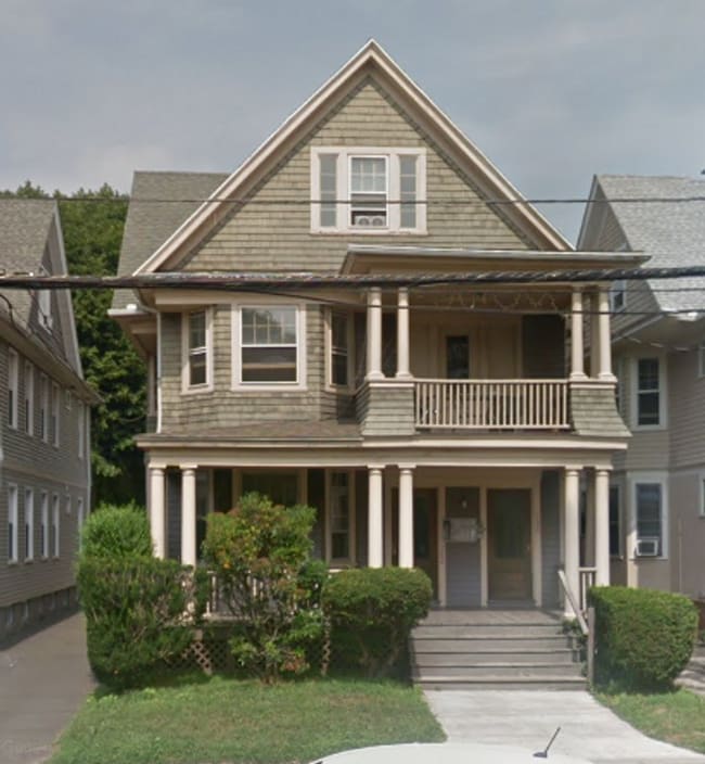 Building Photo - 782-784 Orange St.