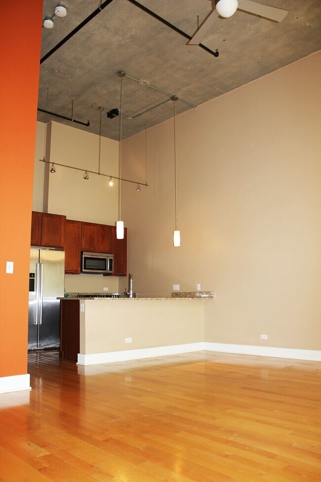 Foto del edificio - 1800 W Grace St