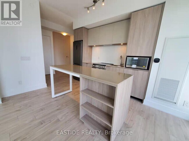 Building Photo - 70 Annie Craig Dr