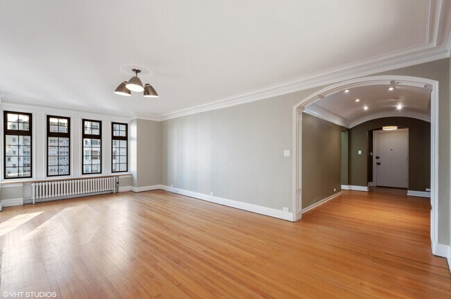 Building Photo - 3800 N Lake Shore Dr