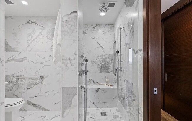 Building Photo - A Landmark Luxury Residence Above the City, Denver at Its Finest