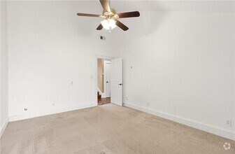 Building Photo - 1111 W 46th St