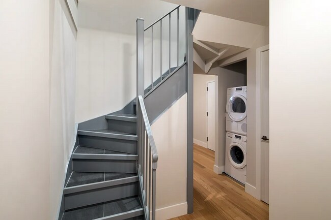Foto del edificio - 317 E 88th St