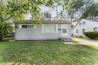 Building Photo - 28735 Brentwood St